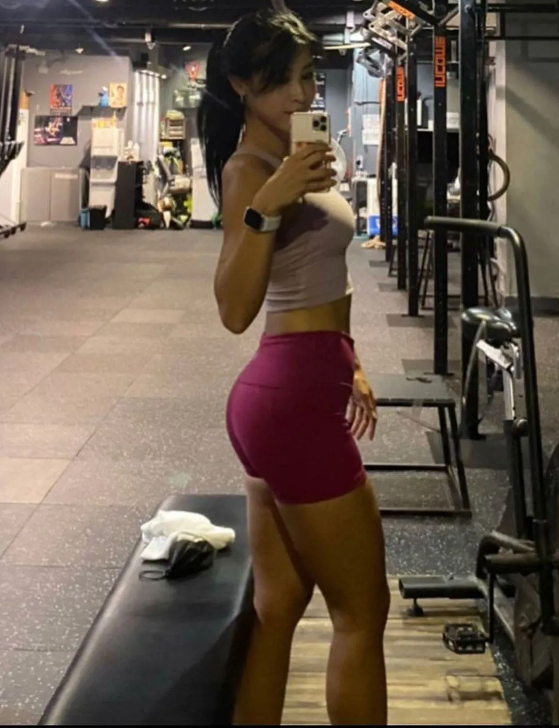 2.5" Side Pockets Yoga Shorts grapevine ins