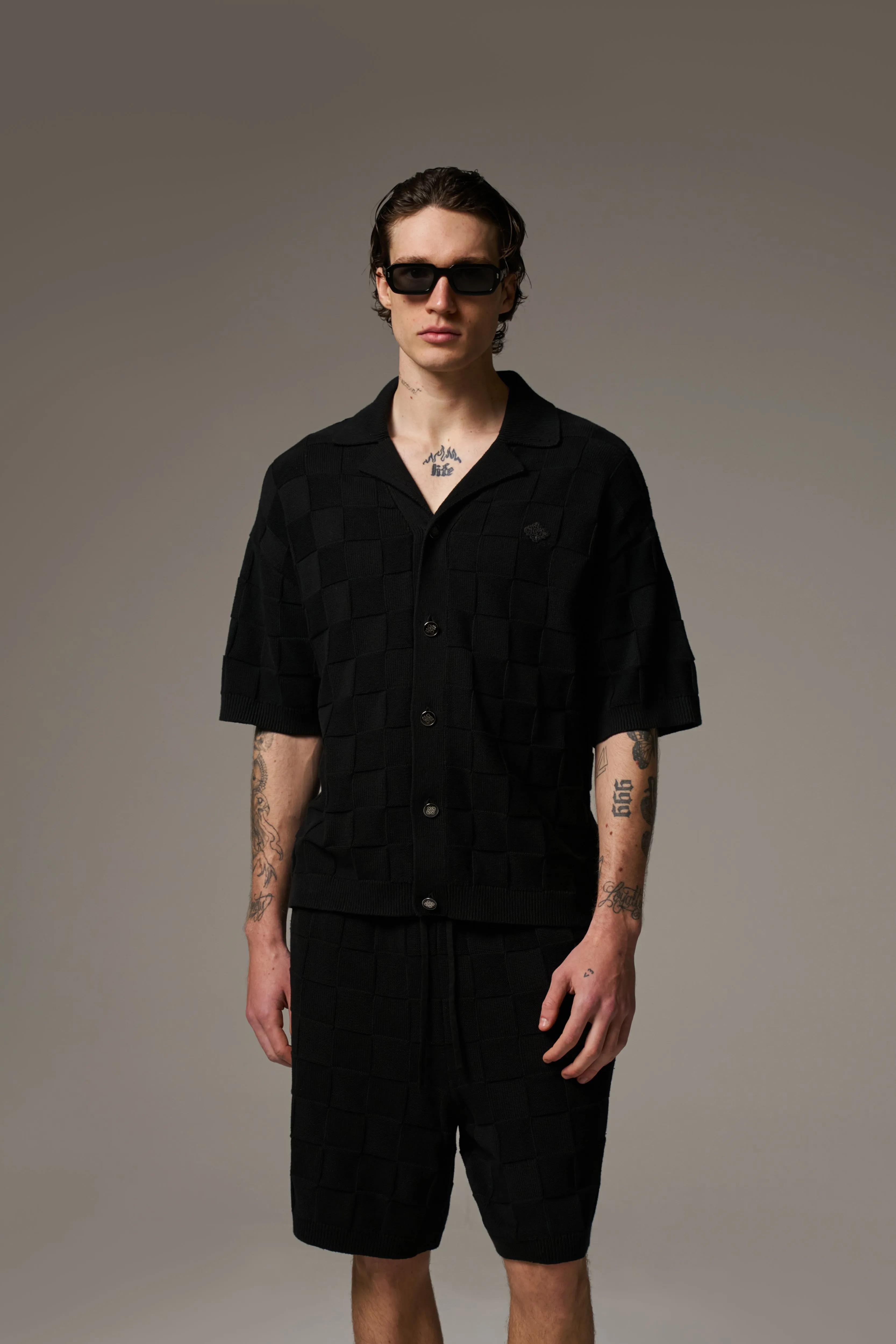 CHECKERBOARD KNITTED SHORT - BLACK