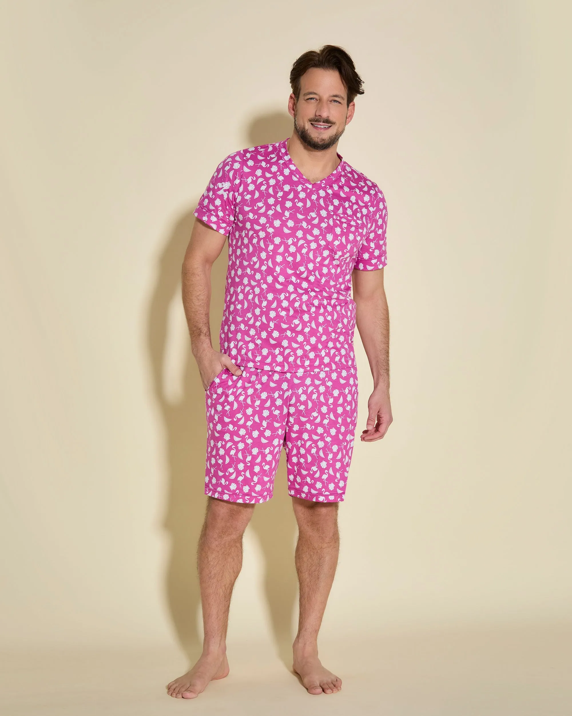 Conjunto Para Estar Por Casa Con Camiseta Y Pantalones Cortos