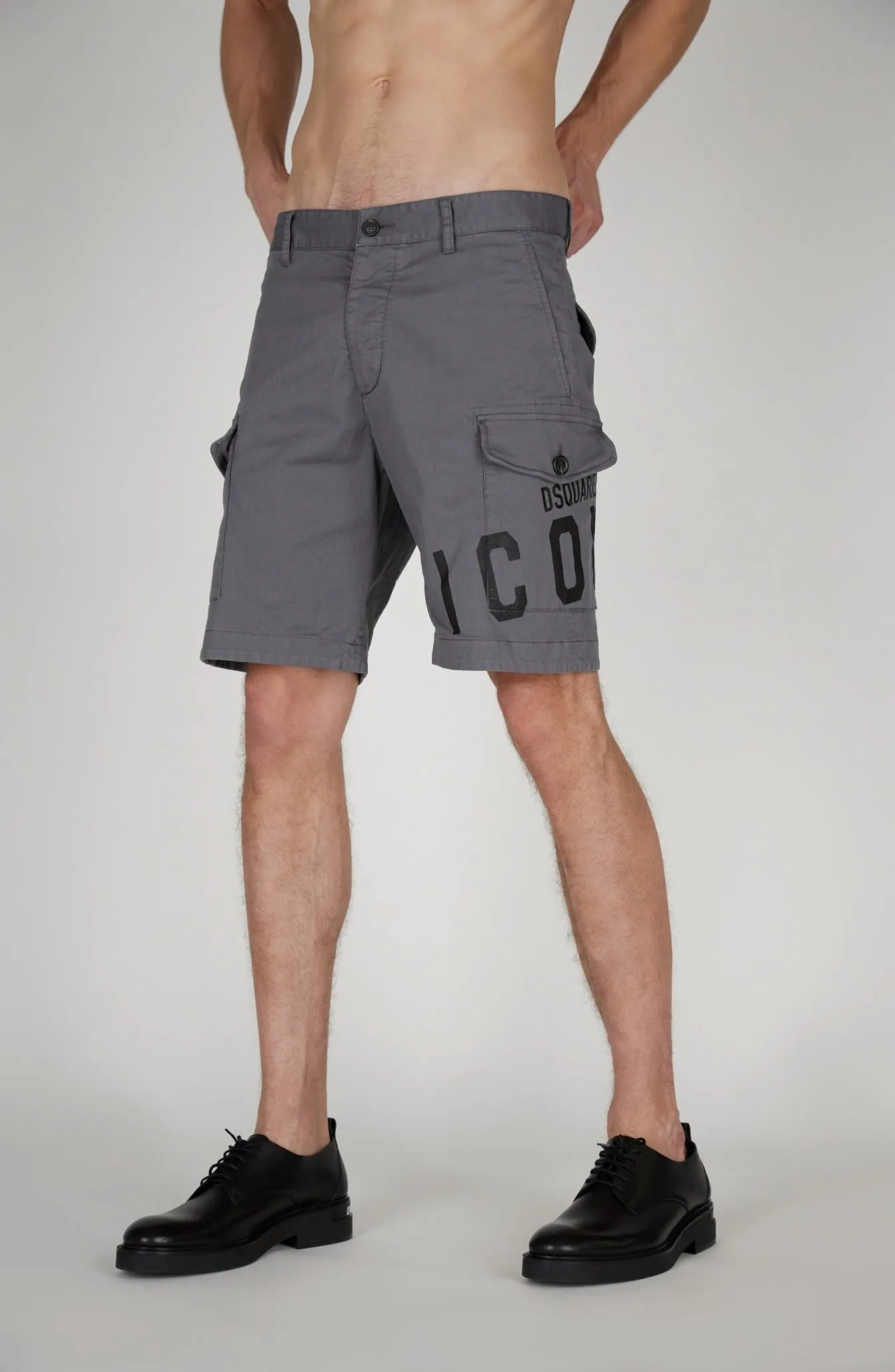 Dsquared2 Logo-Print Pocket Detailed Shorts