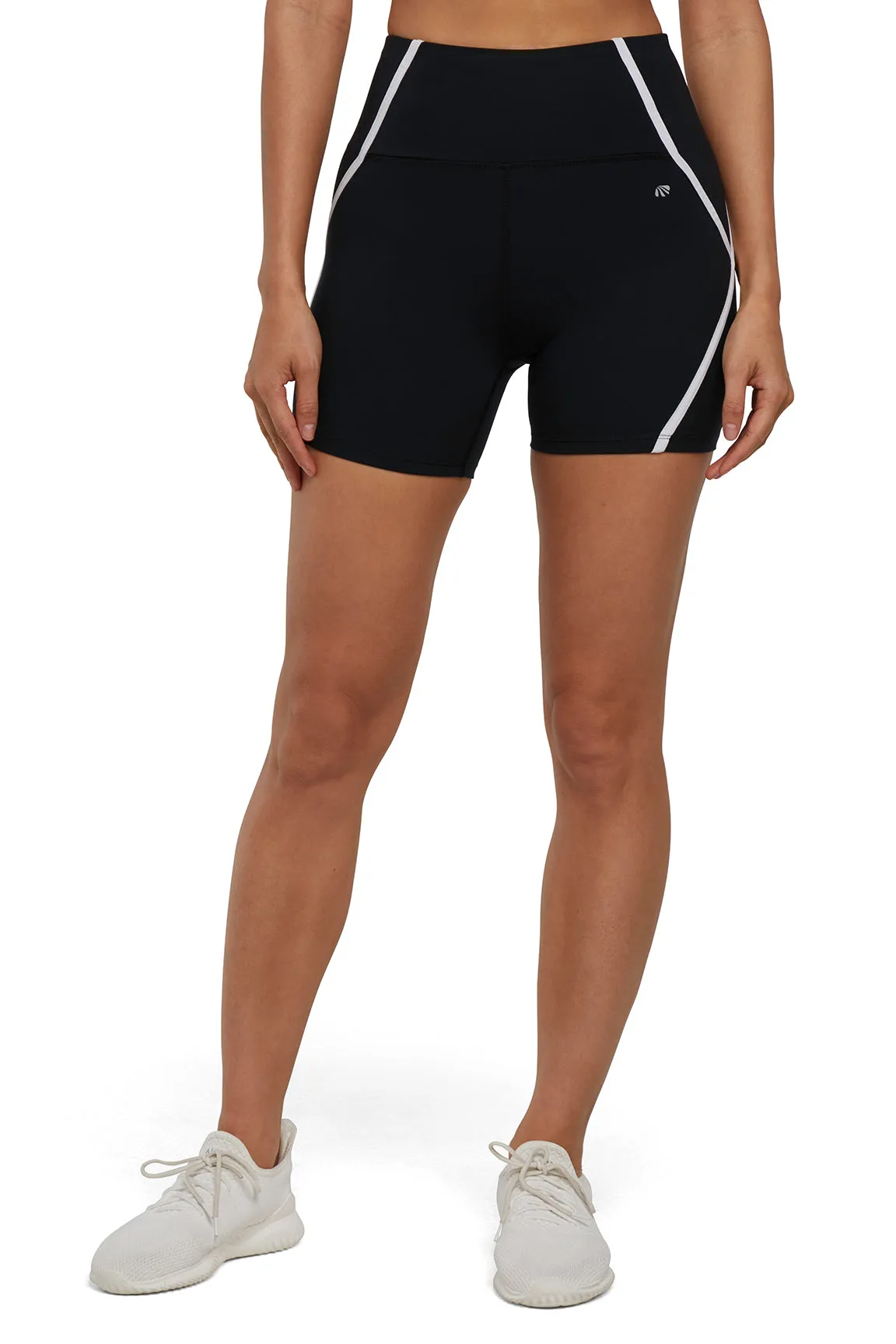 Dynah Short