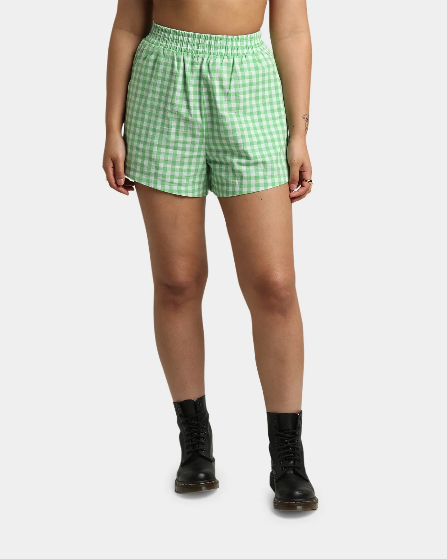 EN ES Women's Edge Shorts Gingham Aurora
