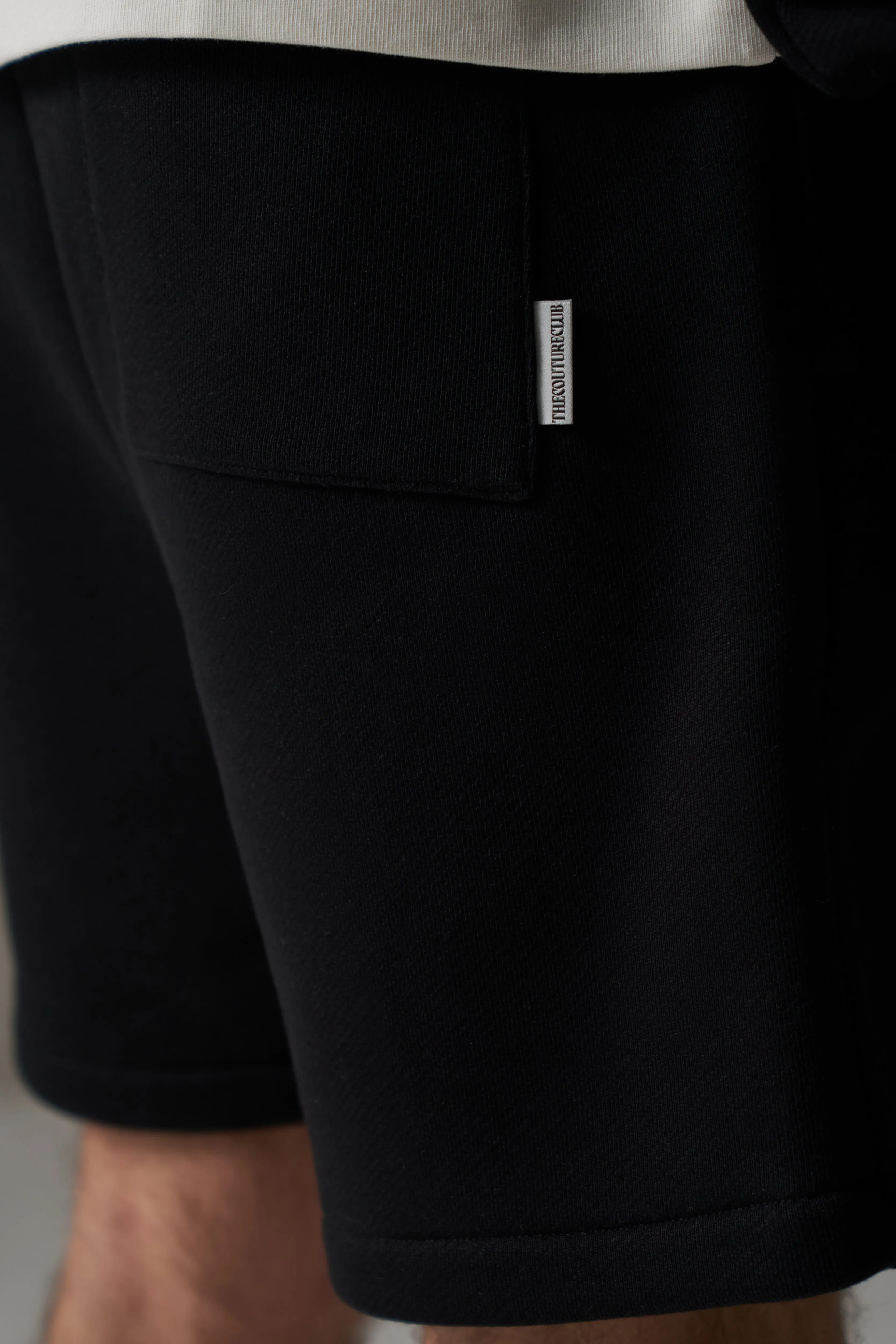 LAUNDERED CLASSICS SHORTS - WASHED BLACK