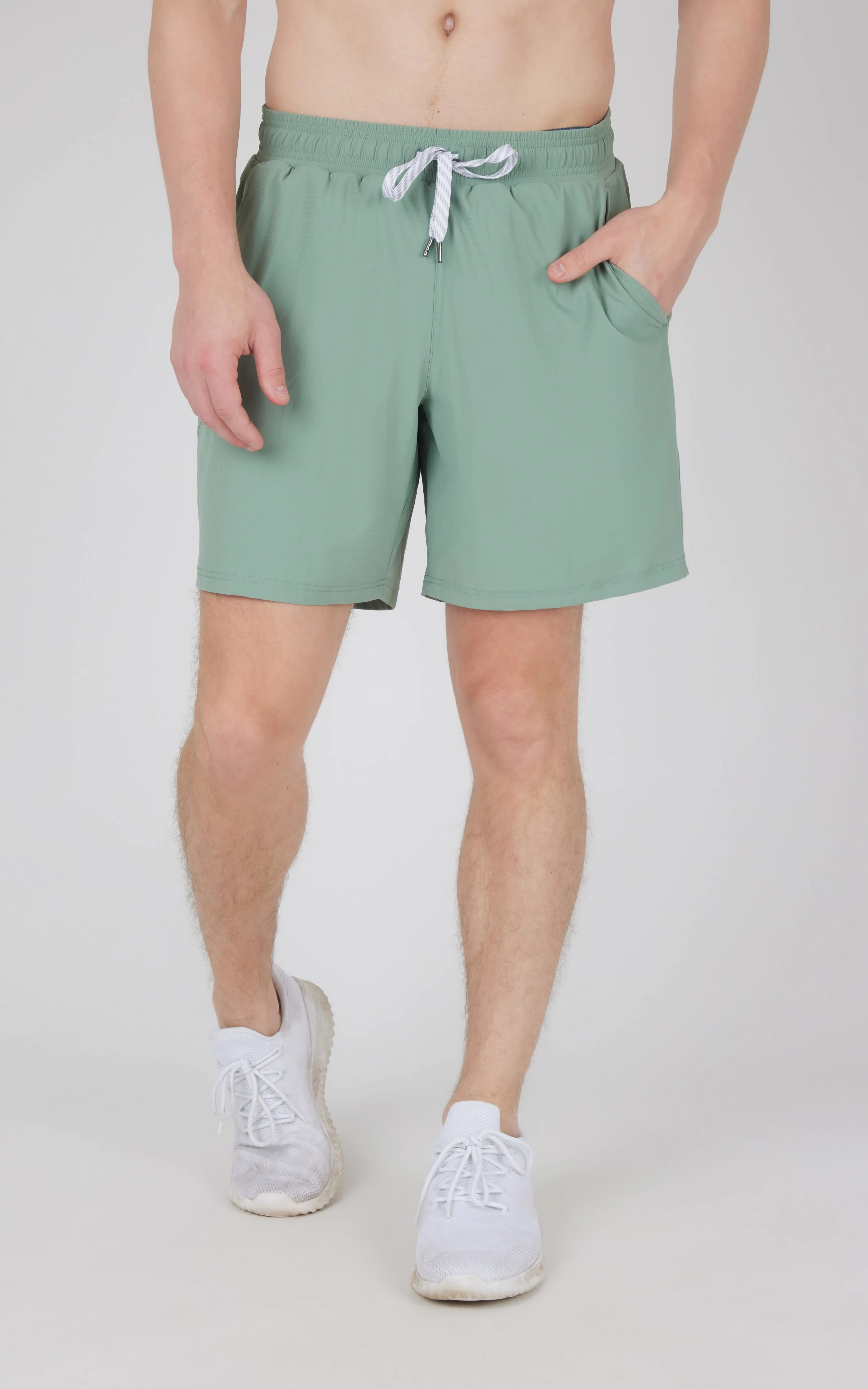 Men's Warp Sonic 7" Short with Inner Mesh lining