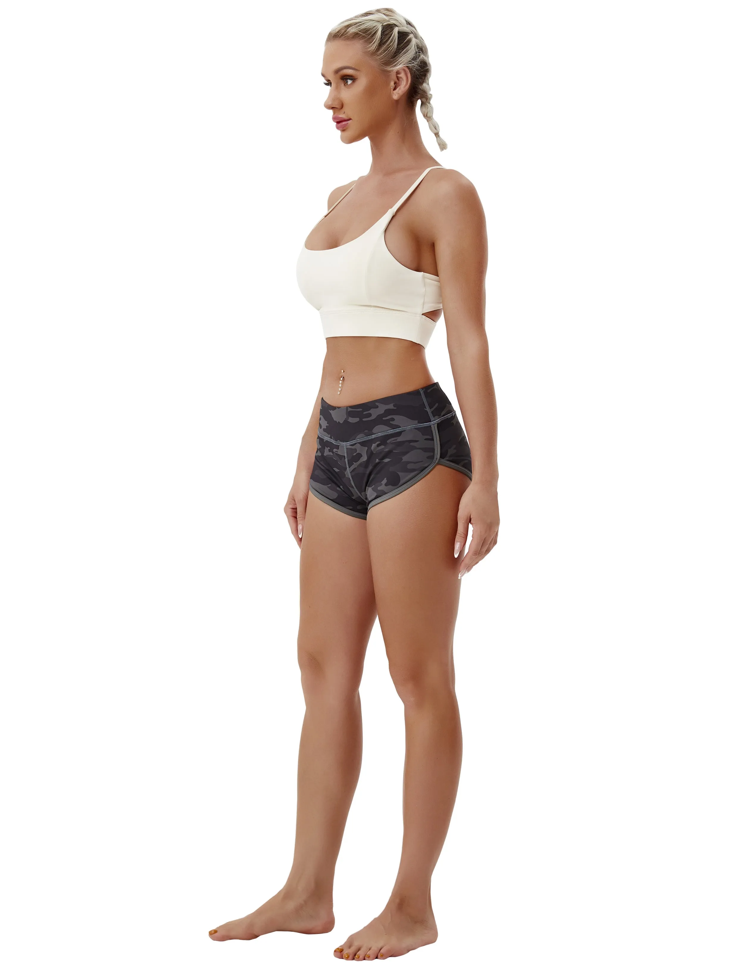 Printed Booty yogastudio Shorts dimgray camo_yogastudio