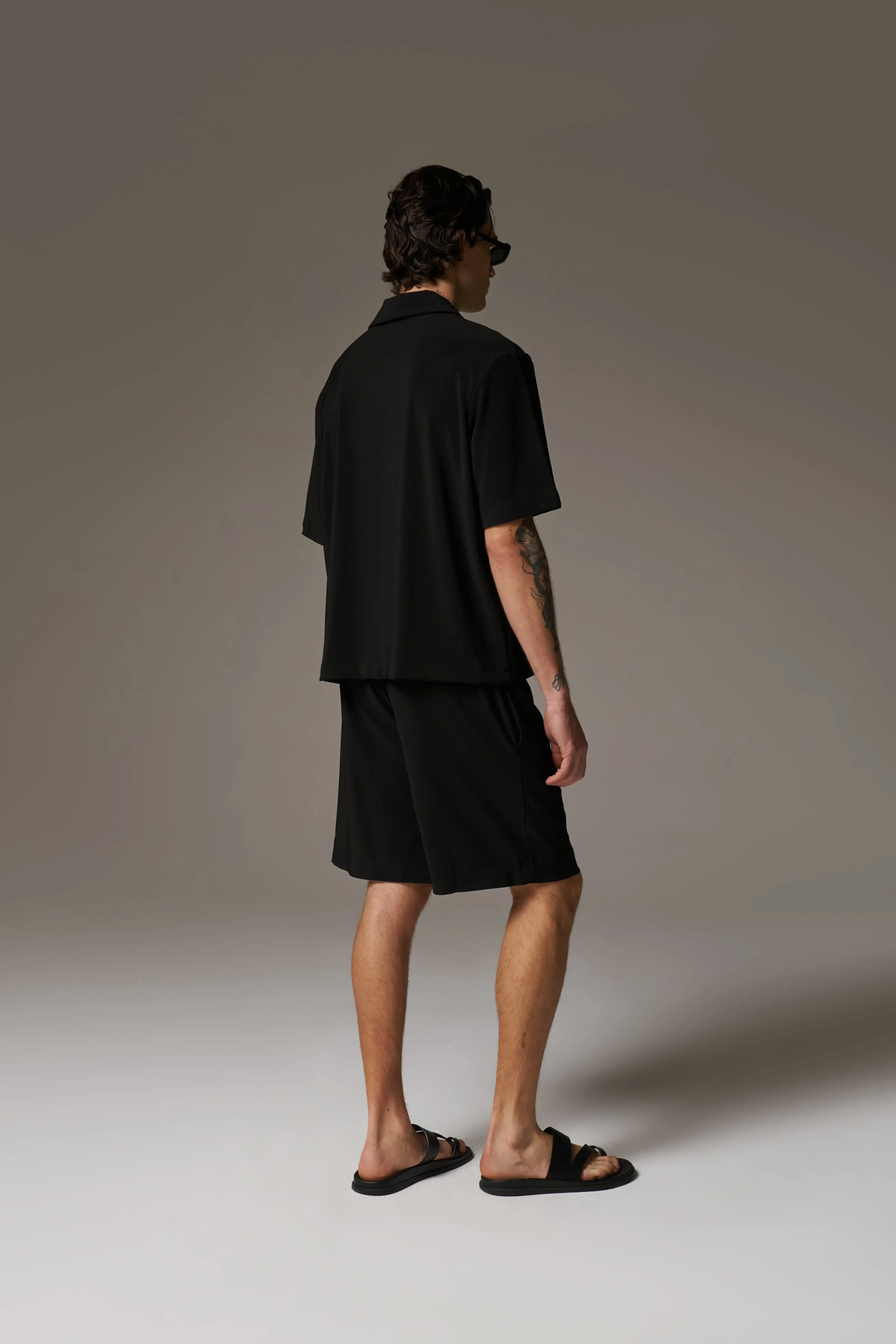 RIBBED SHORTS - BLACK