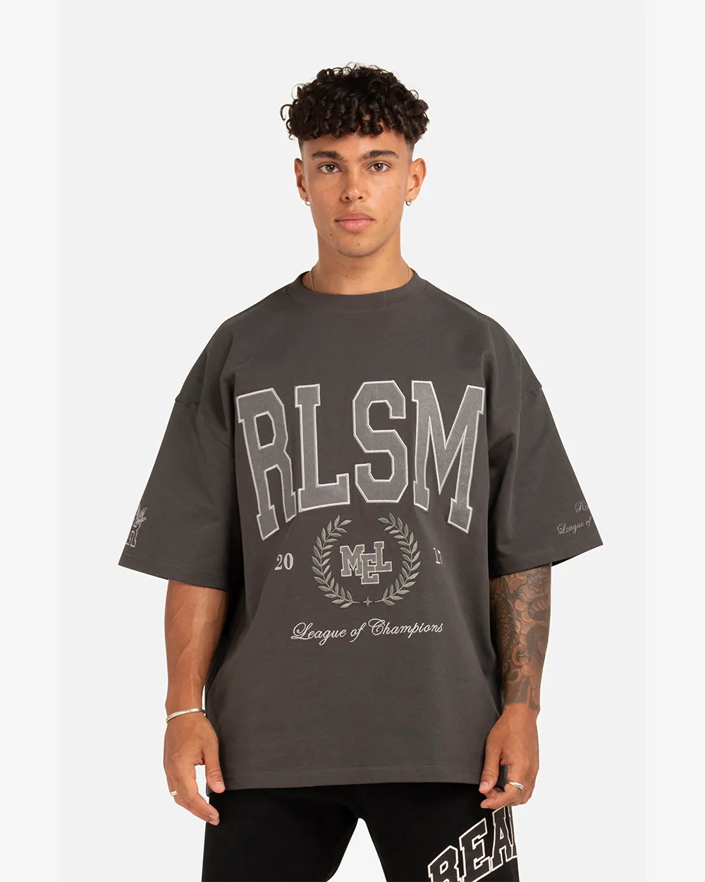 SSS REALISM SUBMISSION LOGO TEE SOOT