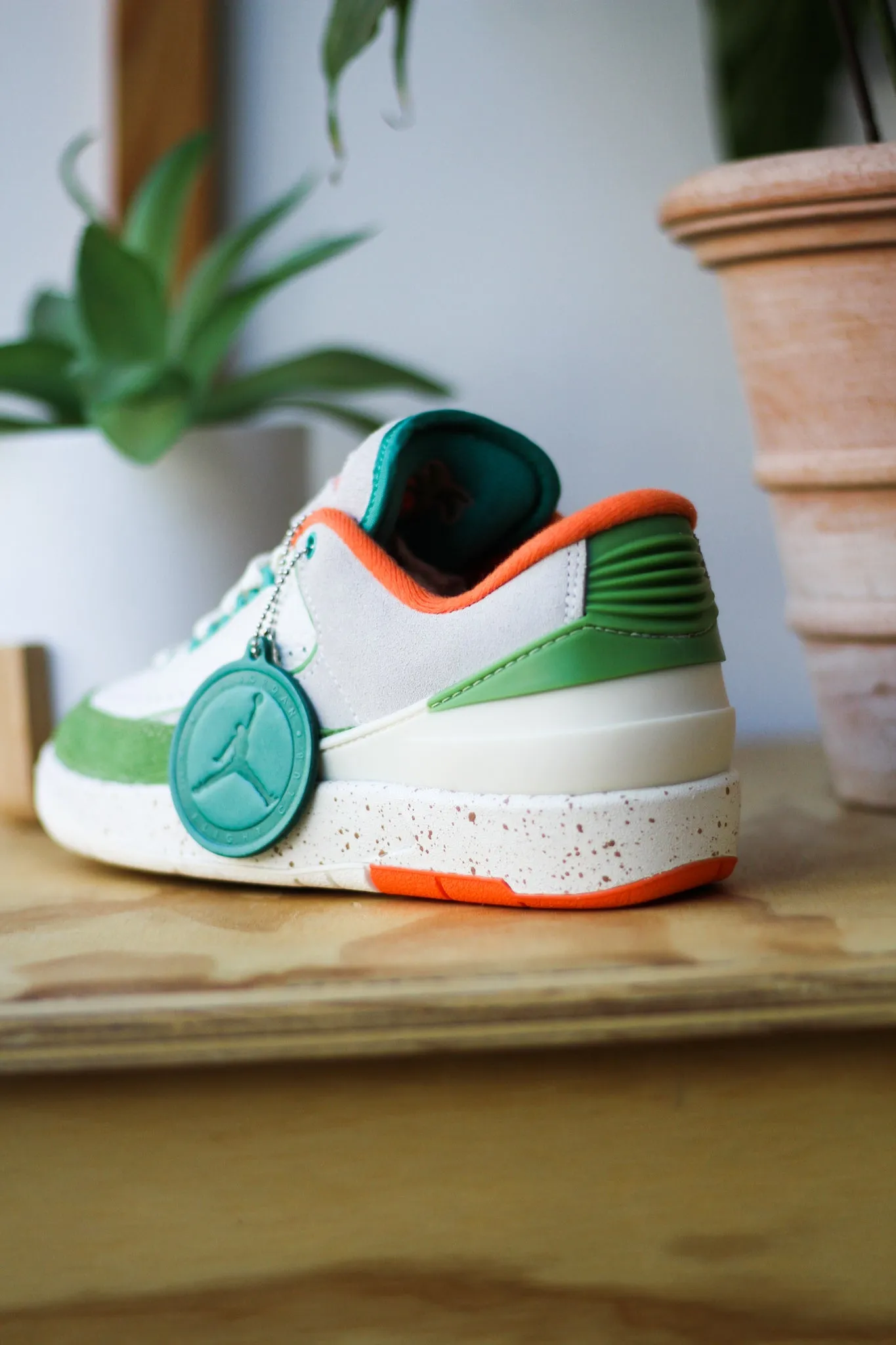 W AIR JORDAN 2 RETRO LOW TITAN